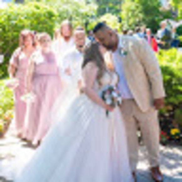 Meet your Posher, Joy - Picture 1 of 1